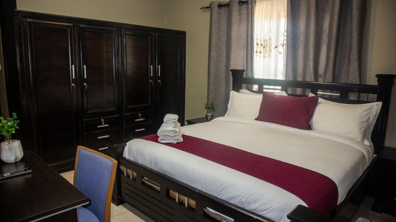 Kislas Luxury Hotel Adenta Dış mekan fotoğraf
