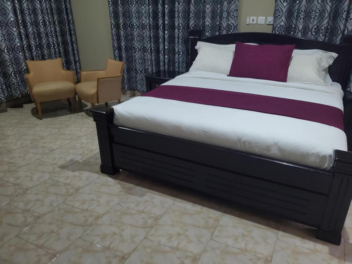 Kislas Luxury Hotel Adenta Dış mekan fotoğraf